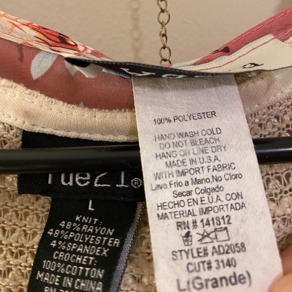 ✨Mauve Boho Floral Kimono - Picture 4 of 4